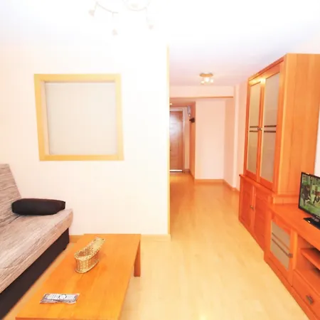 Albatros 1- 4 * Benidorm