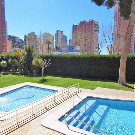 Apartment Albatros 1- 4 *